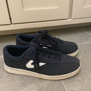 7.5 Trenton Suede Sneakers